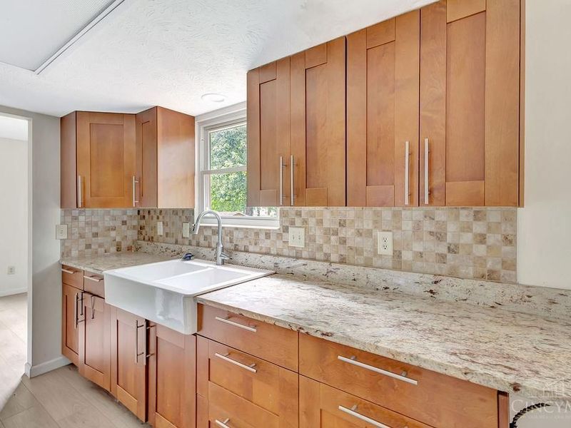 8476 Windcrest Drive, West Chester, OH 45069 Photo 6
