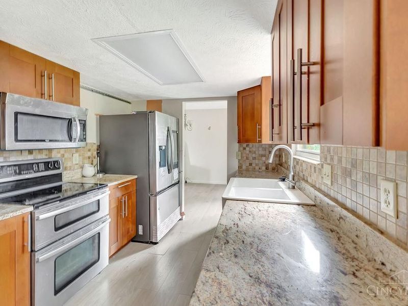 8476 Windcrest Drive, West Chester, OH 45069 Photo 7
