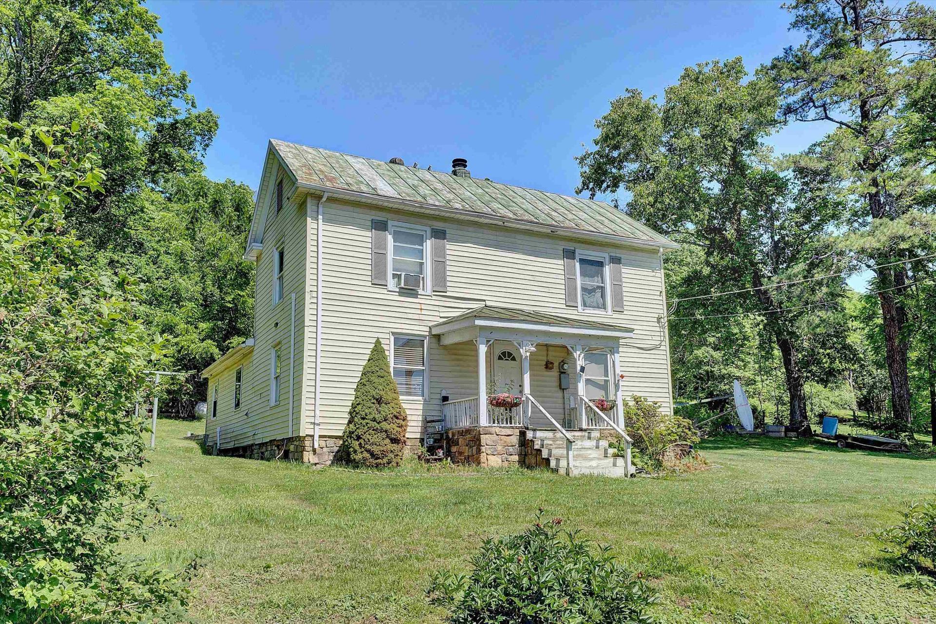 16287 INDIAN DRAFT RD, WILLIAMSVILLE, VA 24487