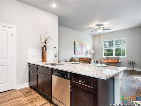 3067 View Ridge , Unit 5, Spring Branch, TX 78070