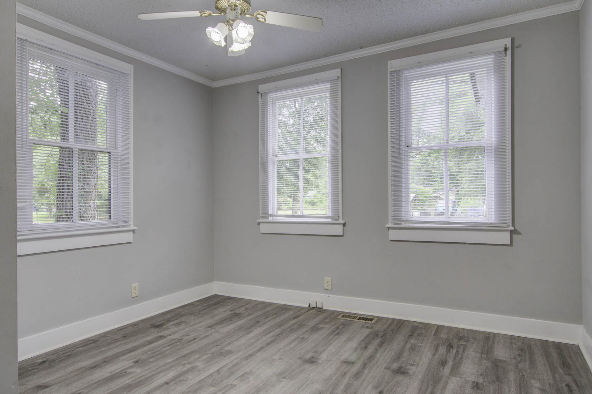 1839 Elsey Drive Photo 11