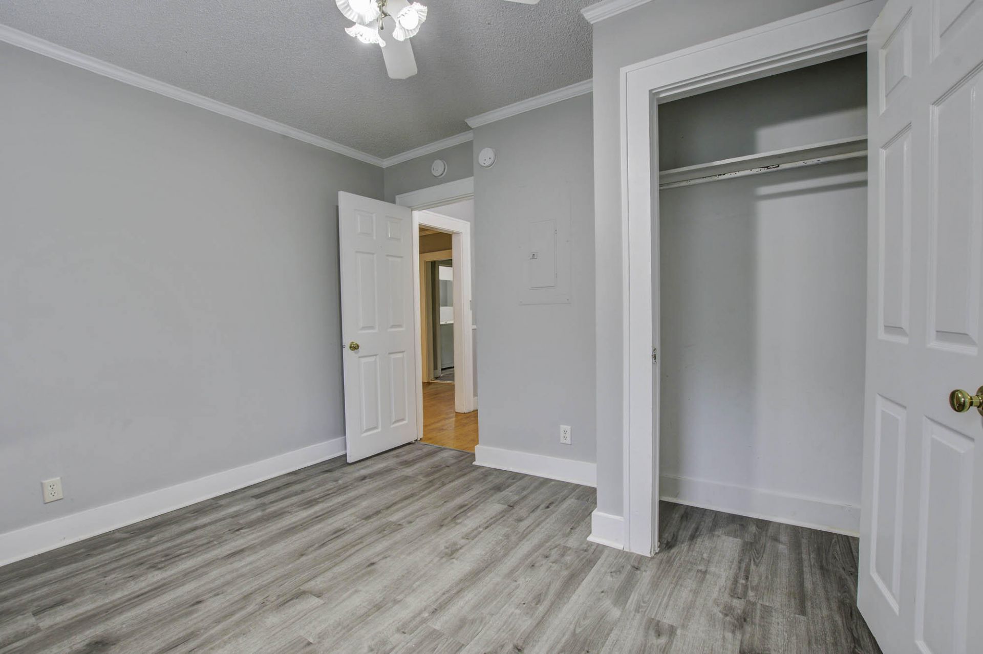 1839 Elsey Drive Photo 12