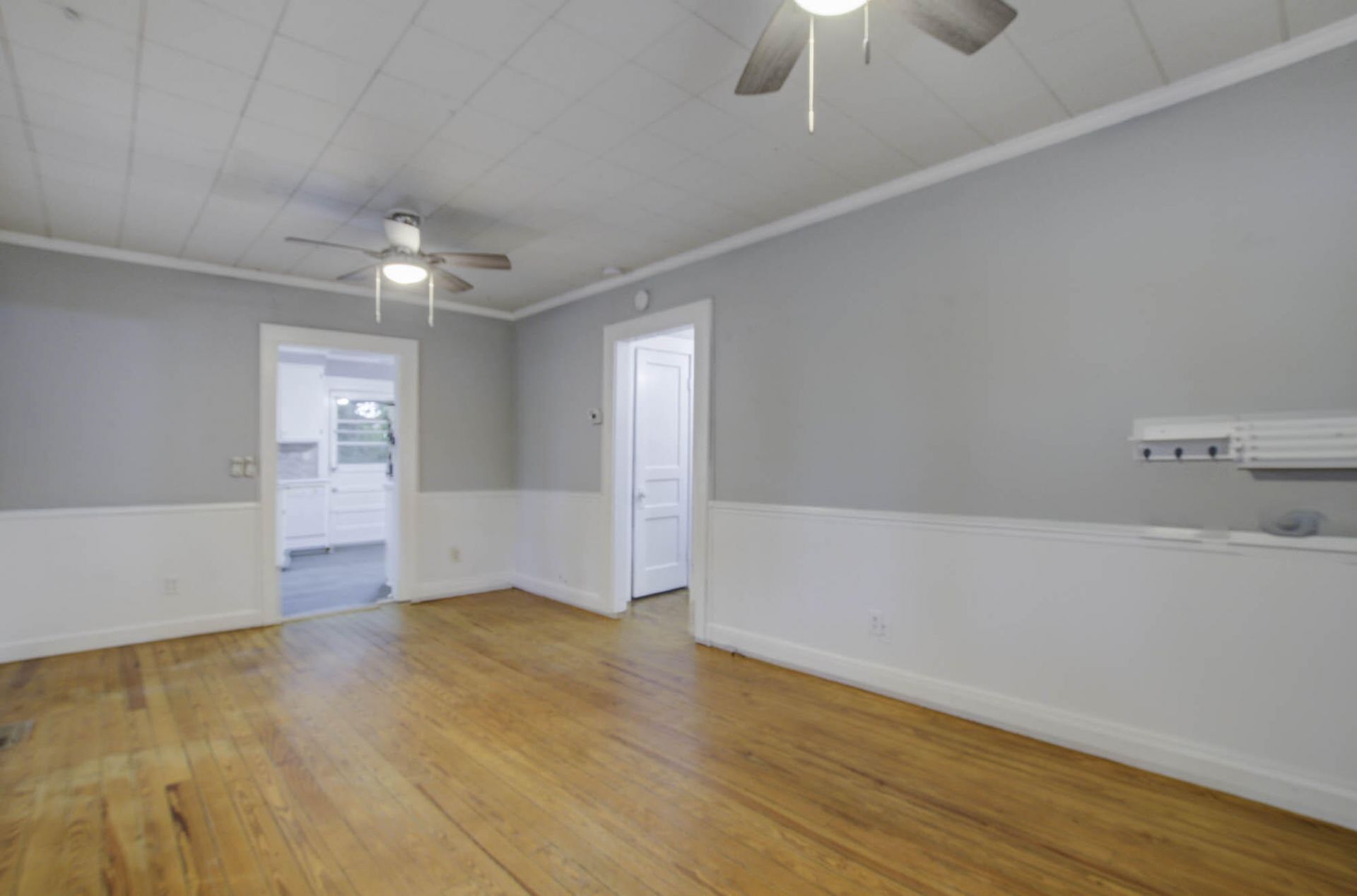 1839 Elsey Drive Photo 4