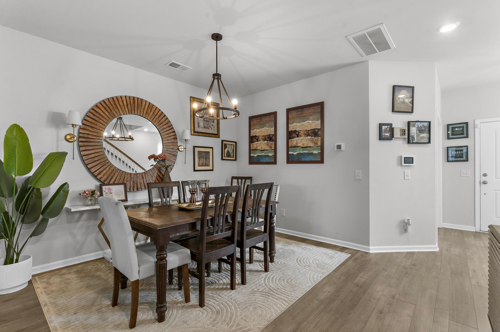 706 Spanish Pointe Drive Photo 12