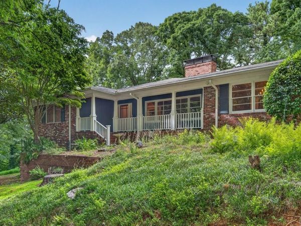 5274 Powers Ferry Road NW, Atlanta, GA 30327