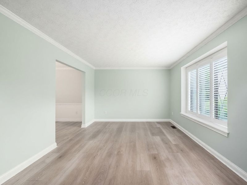 190 Creighton Court, Columbus, OH 43230 Photo 5