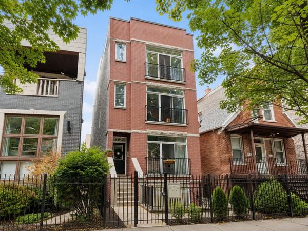 2724 W Cortez Street , Unit 3, Chicago, IL 60622