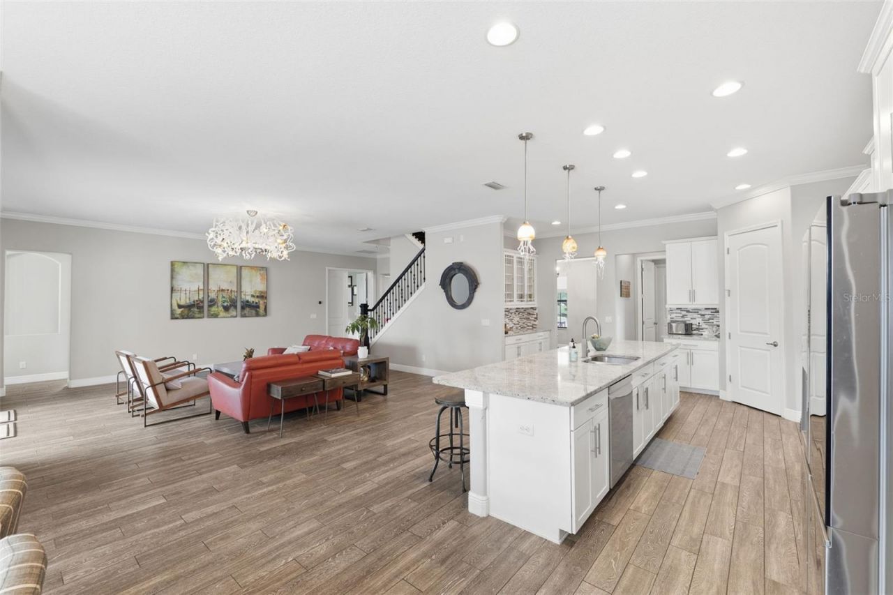 5167 Lakecastle Drive, Tampa, FL 33624 Photo