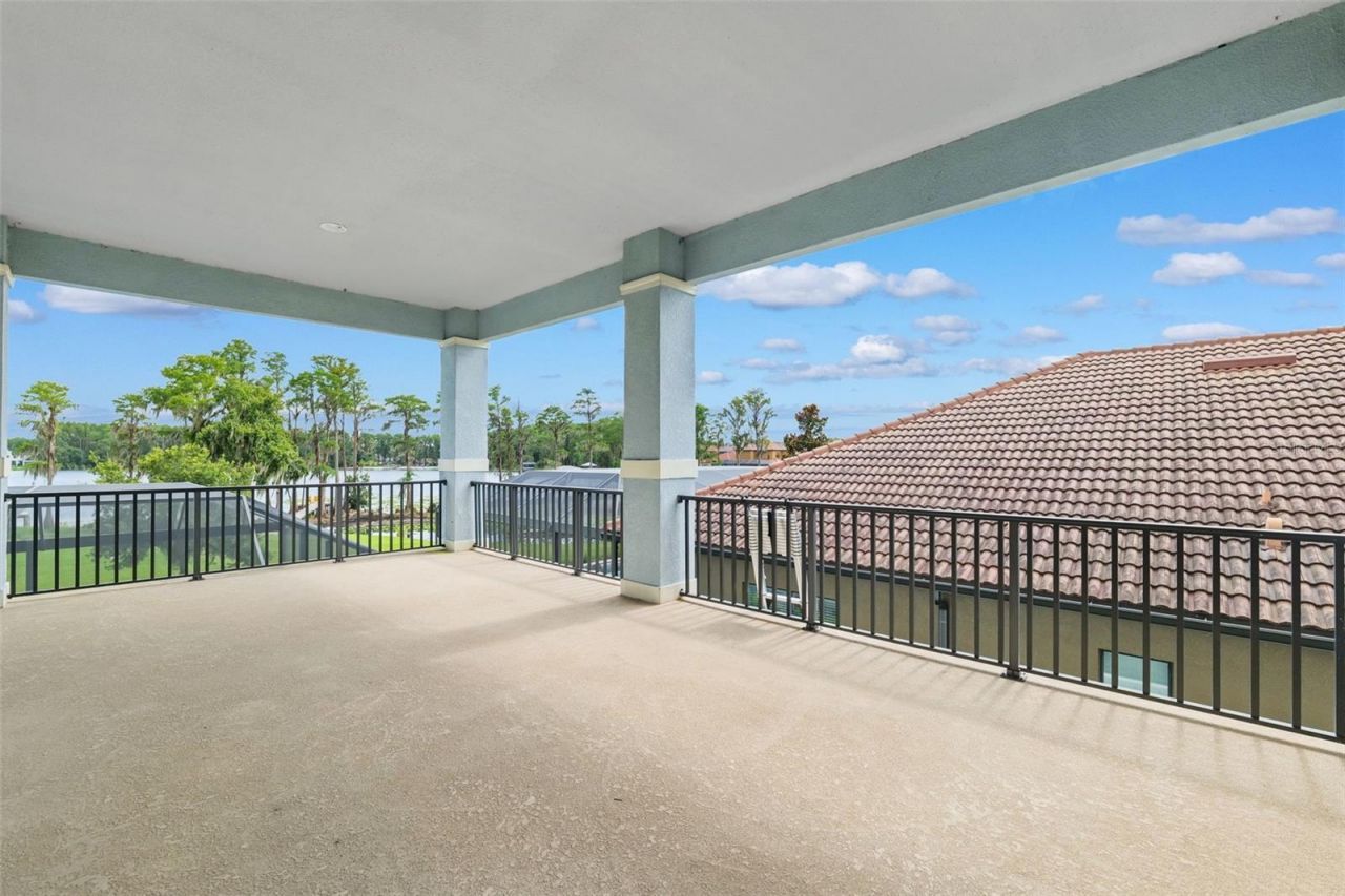 5167 Lakecastle Drive, Tampa, FL 33624 Photo