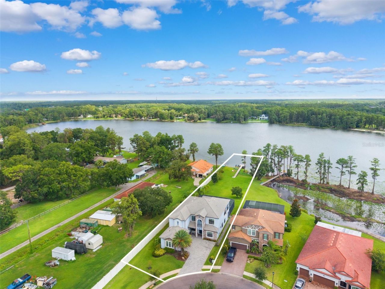 5167 Lakecastle Drive, Tampa, FL 33624 Photo