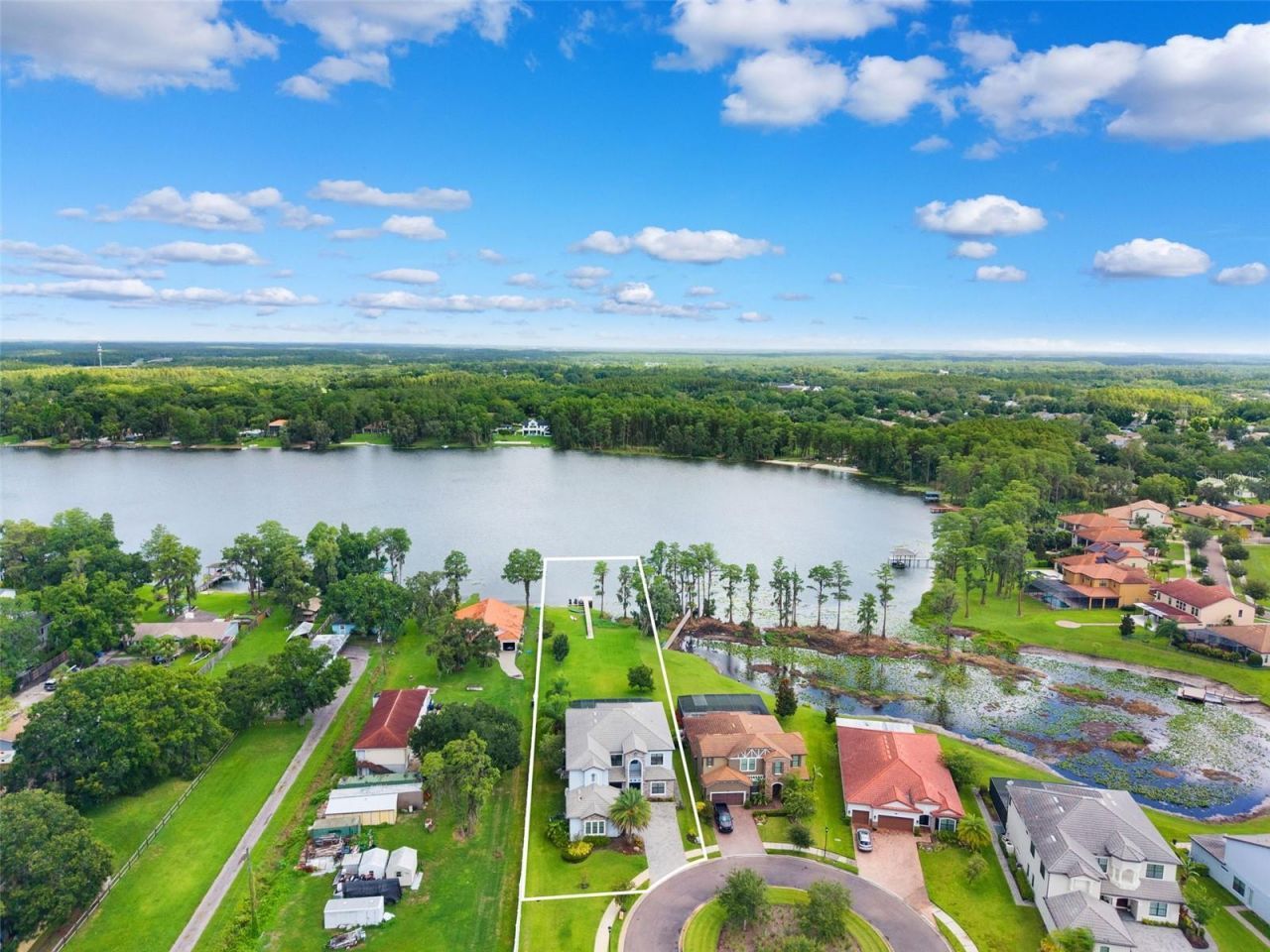 5167 Lakecastle Drive, Tampa, FL 33624 Photo