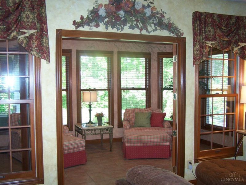 11972 Grandstone Lane, Montgomery, OH 45249 Photo 10
