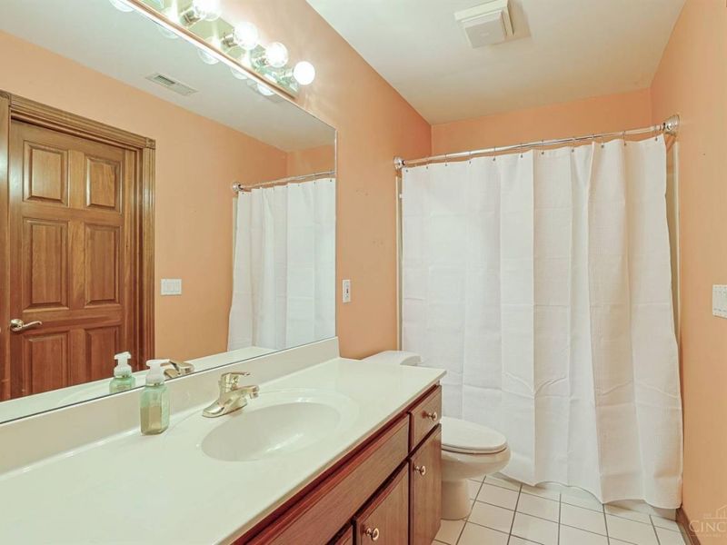 11972 Grandstone Lane, Montgomery, OH 45249 Photo 37