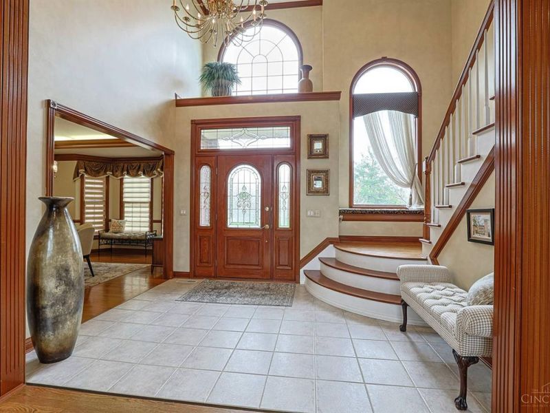 11972 Grandstone Lane, Montgomery, OH 45249 Photo 4