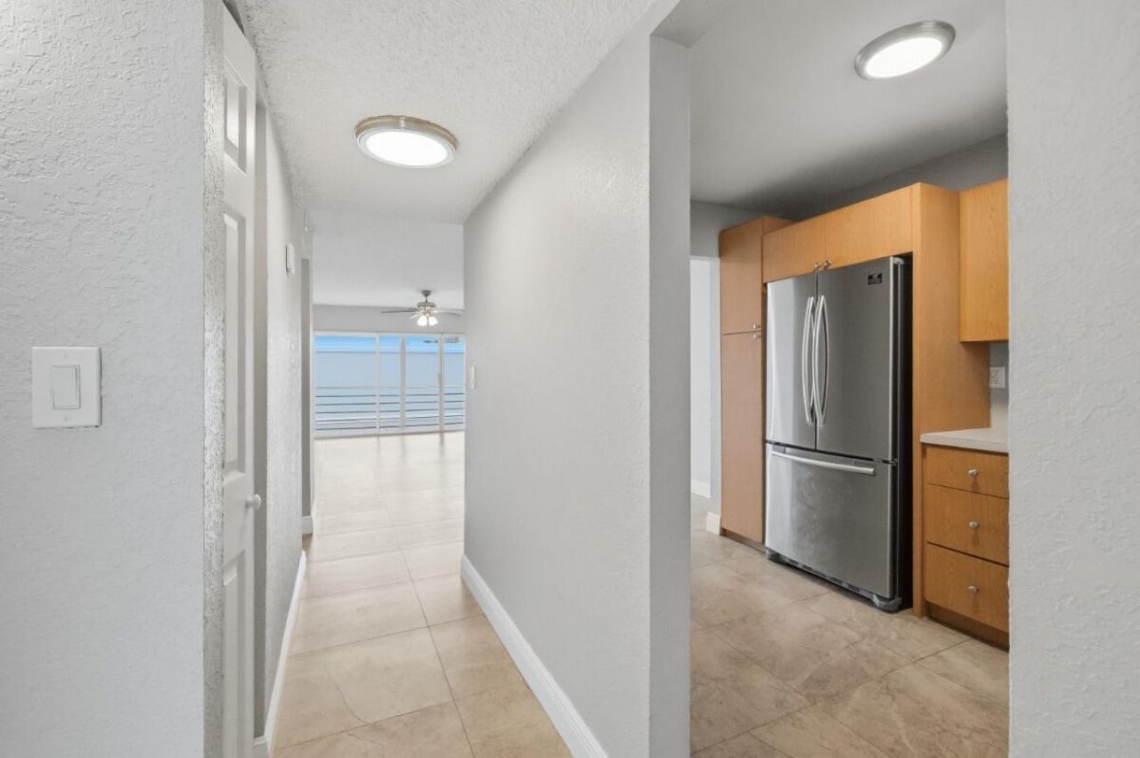 7980 N French Drive, Unit 3-305, Pembroke Pines, FL 33024 Photo