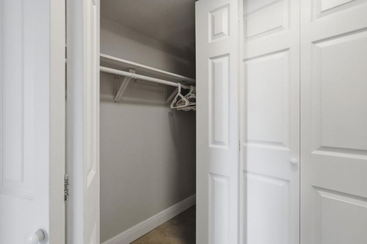 7980 N French Drive, Unit 3-305, Pembroke Pines, FL 33024 Photo