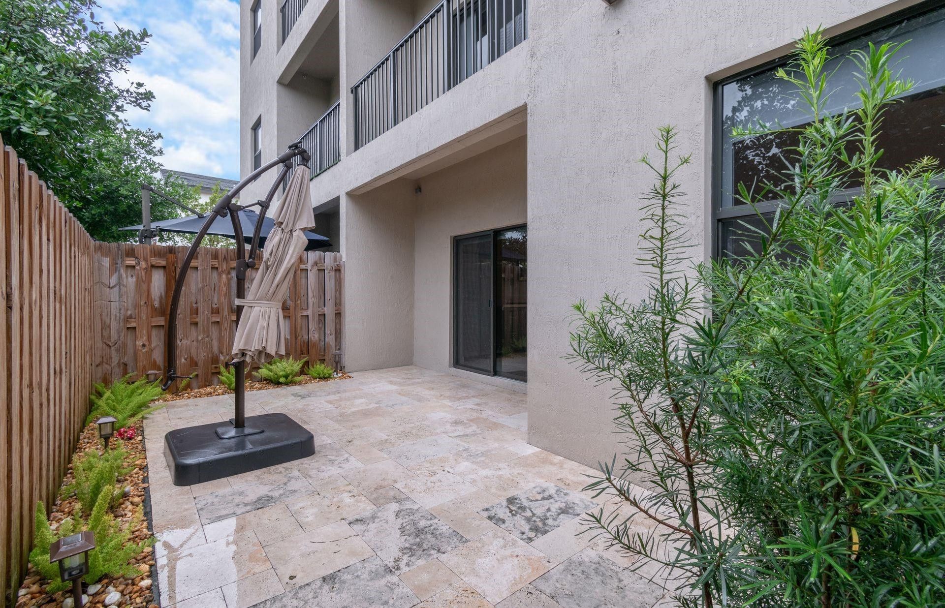 8045 NW 104th Avenue, Unit 7, Doral, FL 33178 Photo