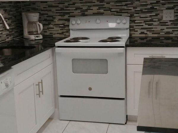 4990 E Sabal Palm Boulevard, Tamarac, FL 33319