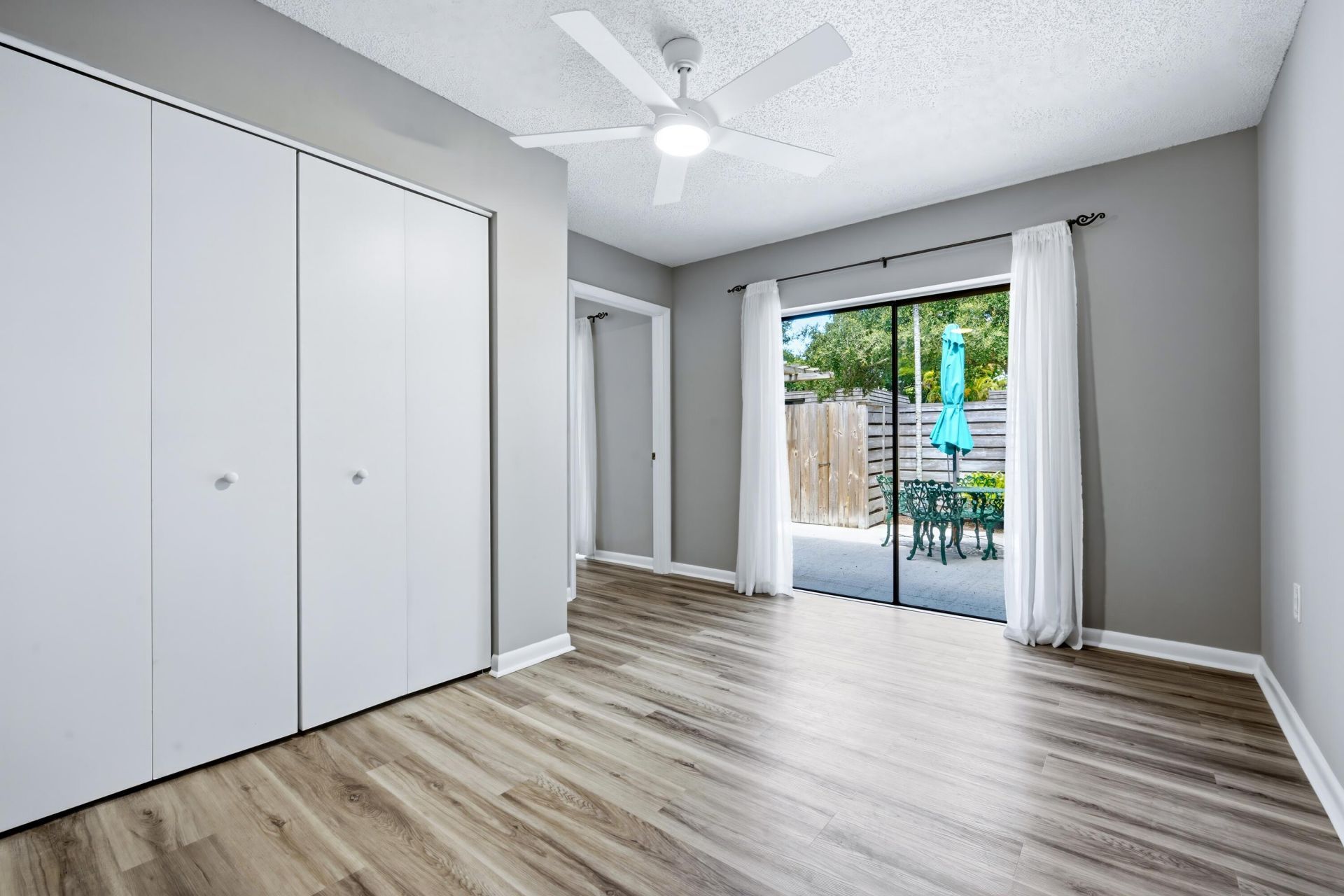 605 6th Terrace, Palm Beach Gardens, FL 33418 Photo
