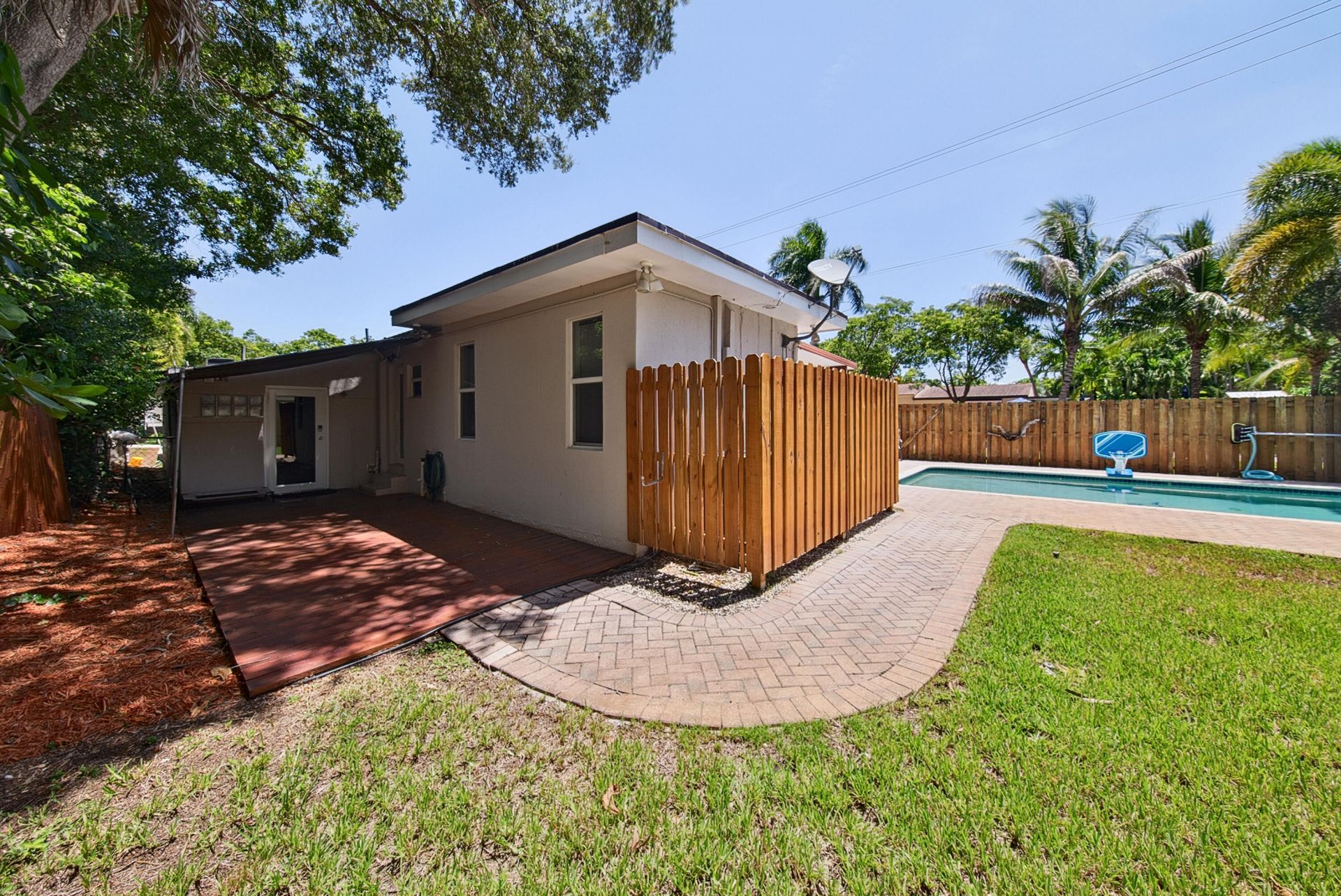 800 SW 19th Street, Fort Lauderdale, FL 33315 Photo