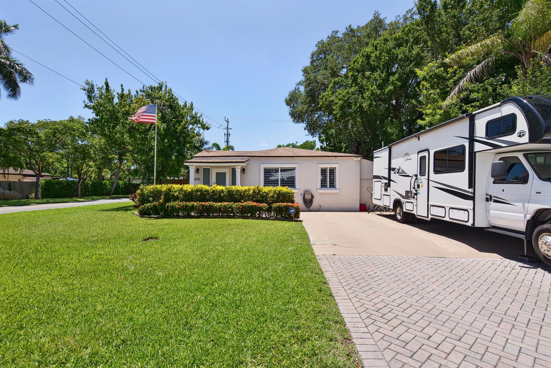 800 SW 19th Street, Fort Lauderdale, FL 33315 Photo