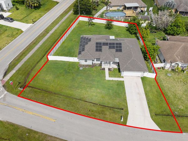 2094 SW CAPEADOR Street, Port St. Lucie, FL 34953