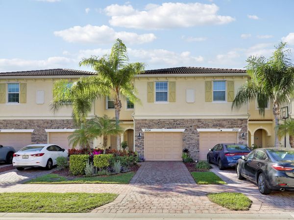 9504 SW MERLIN Court, Stuart, FL 34997