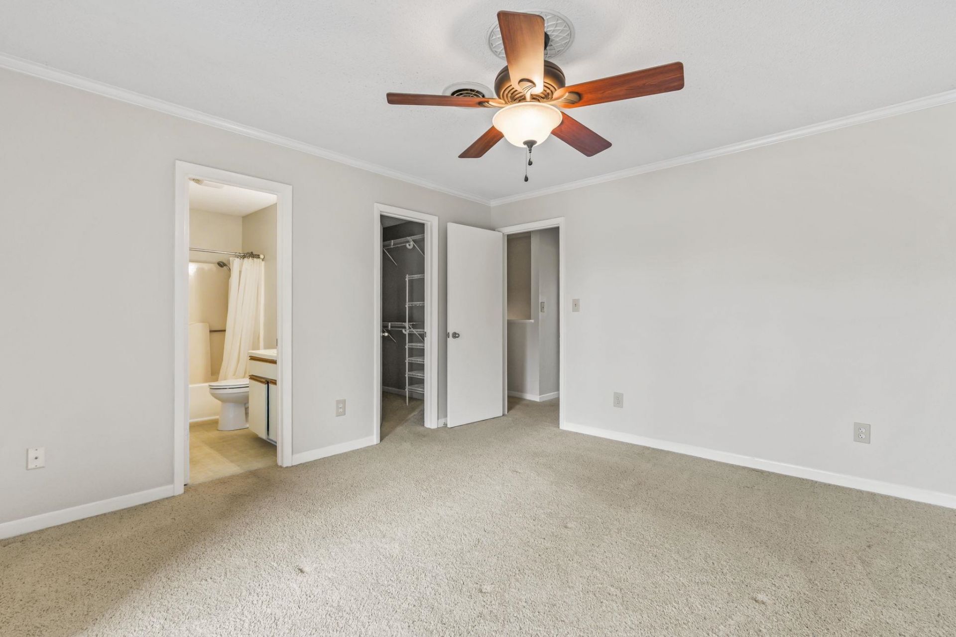802 Myrtle Ct. Photo 24