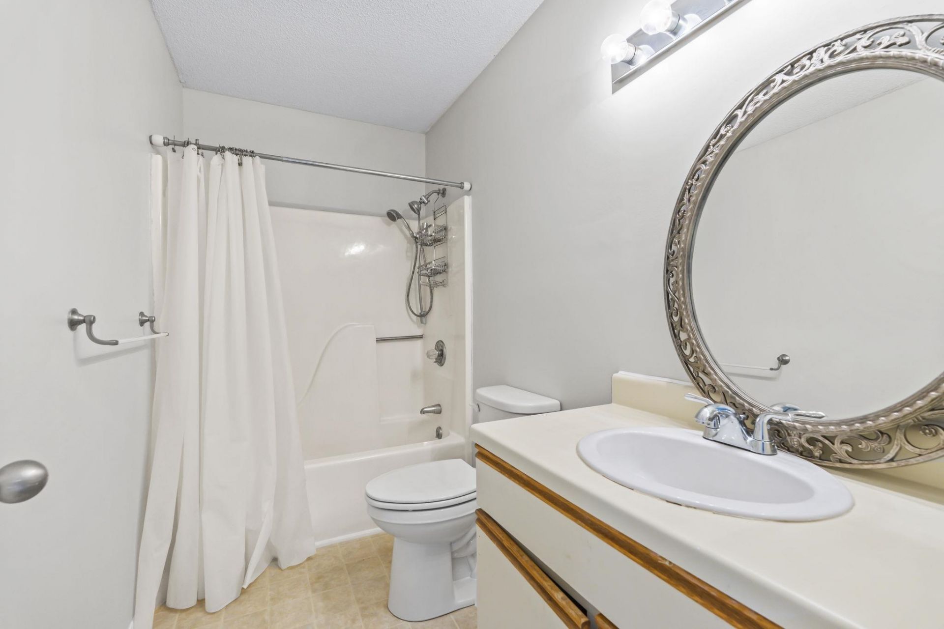 802 Myrtle Ct. Photo 28