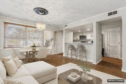 802 Myrtle Ct. photo 4
