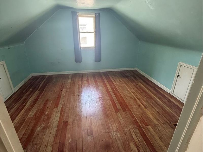 889 E 139th Street, Cleveland, OH 44110 Photo 18