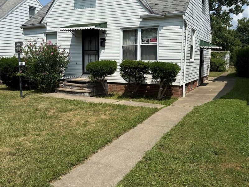 889 E 139th Street, Cleveland, OH 44110 Photo 3