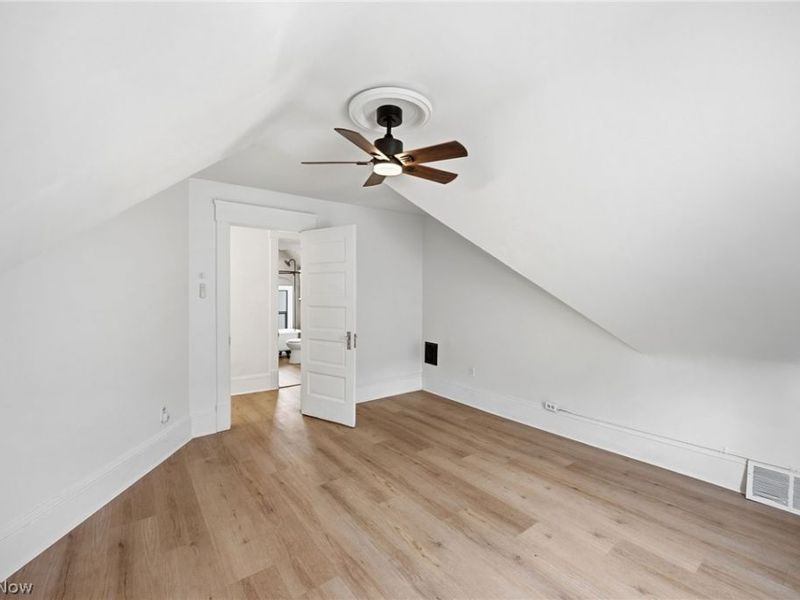 1429 W 107th Street, Cleveland, OH 44102 Photo 22