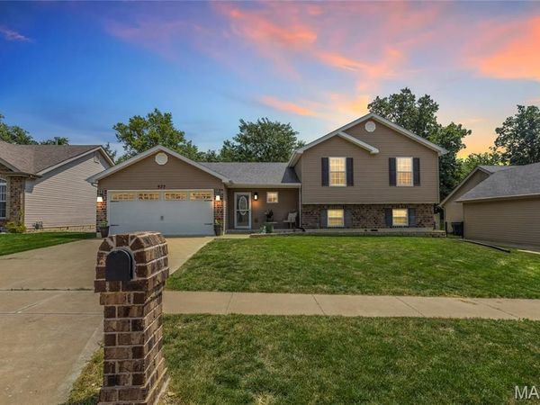 527 Sceptre Road , Wentzville, MO 63385