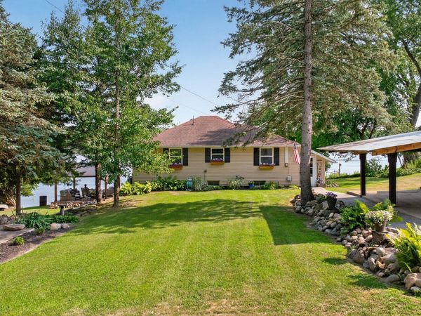 12459 Crystal Lake Drive S, Cement City, MI 49233