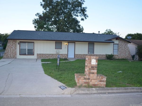 7401 Sage Oak St, Live Oak, TX 78233