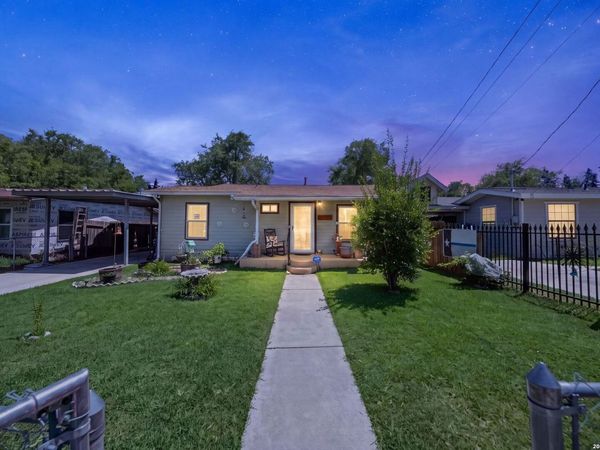 114 Smallwood Dr, San Antonio, TX 78210