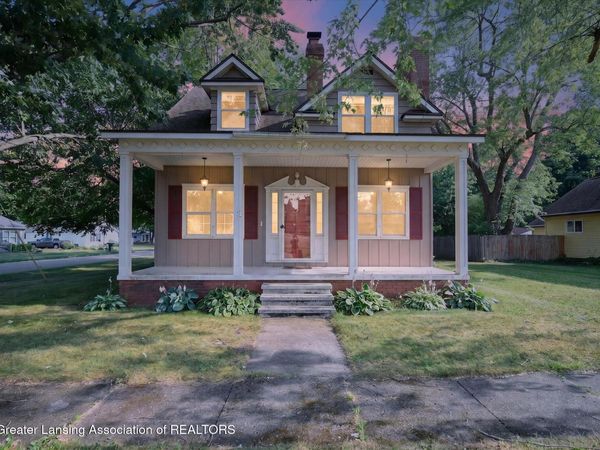 128 E Orchard Street, Perry, MI 48872