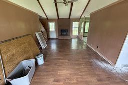 402 Kershaw Road photo 4