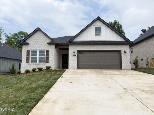 774 Hunts Terrace Drive, Kingsport, TN 37663