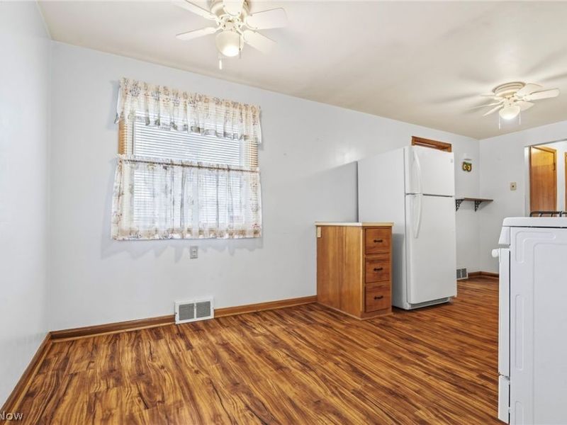 321 Woodrow Street NW, North Canton, OH 44720 Photo 15