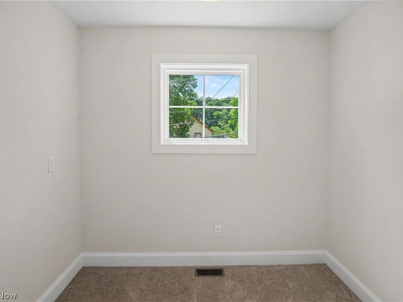 308 Pritchard Avenue, Lisbon, OH 44432 Photo 13