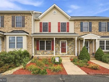 172 FOUNDERS WAY , STRASBURG, VA 22657