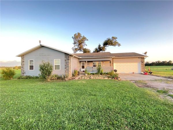 261 W Old Carpenter Lane , Harrison, AR 72601
