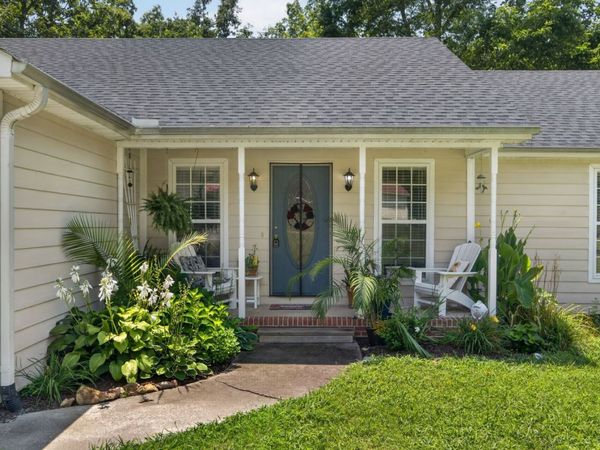 6836 Primm Springs Rd , Lyles, TN 37098