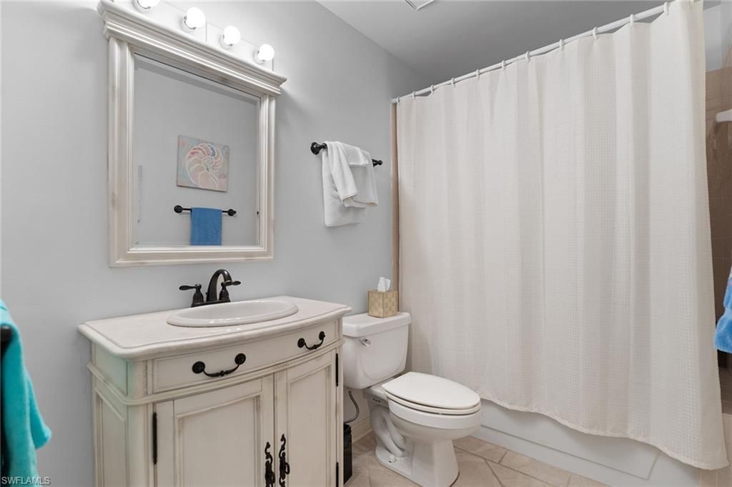 3581 County Barn Rd, Unit 203, Naples, FL 34112 Photo