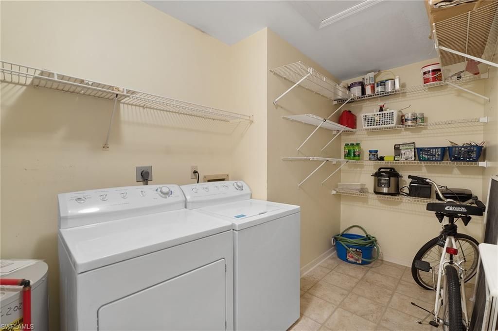 3581 County Barn Rd, Unit 203, Naples, FL 34112 Photo