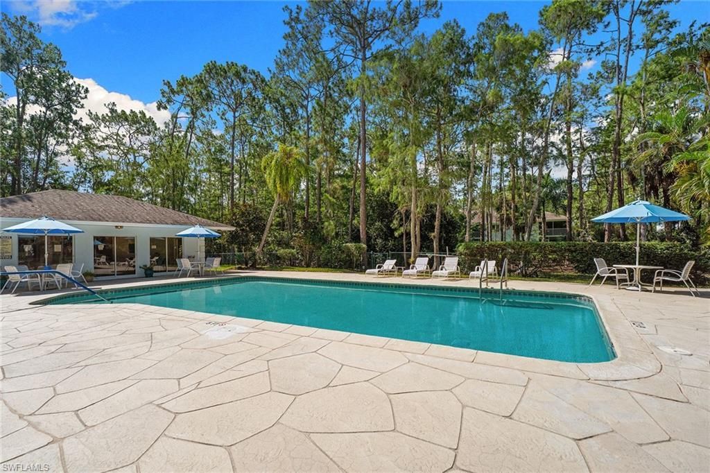 3581 County Barn Rd, Unit 203, Naples, FL 34112 Photo