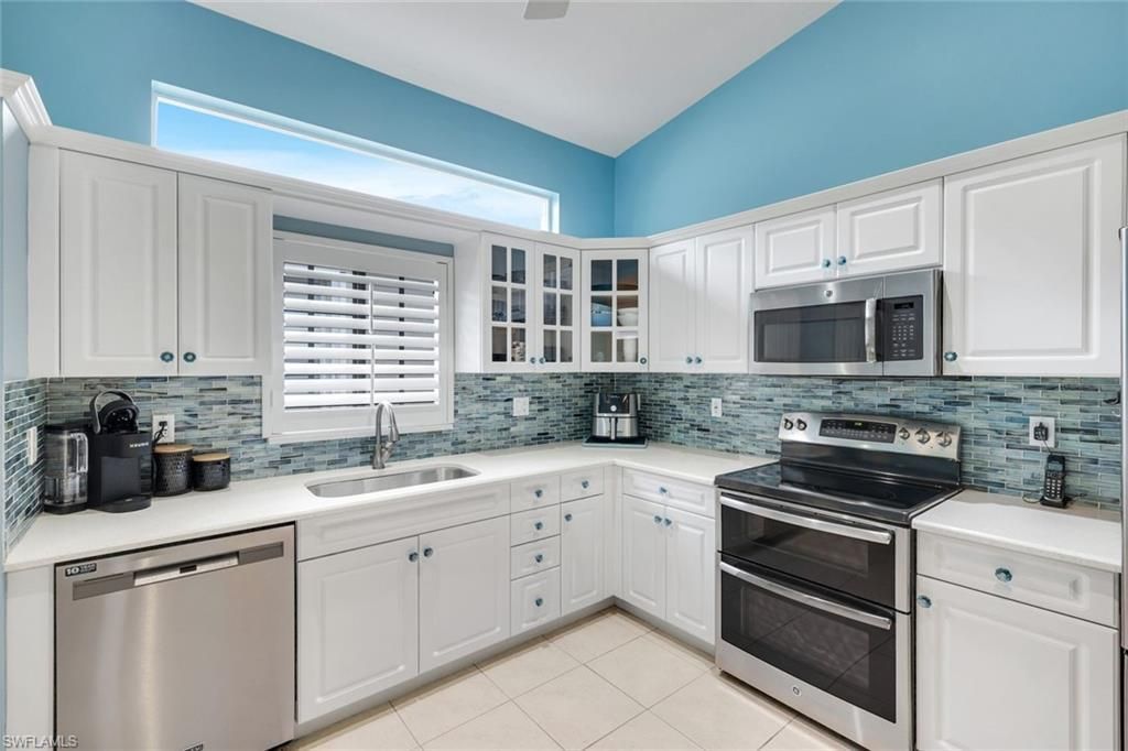 8683 Ibis Cove Cir, Naples, FL 34119 Photo