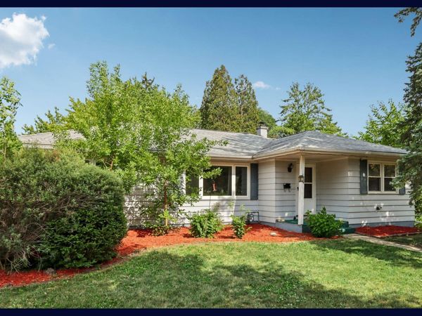 324 Roosevelt St, Fort Atkinson, WI 53538